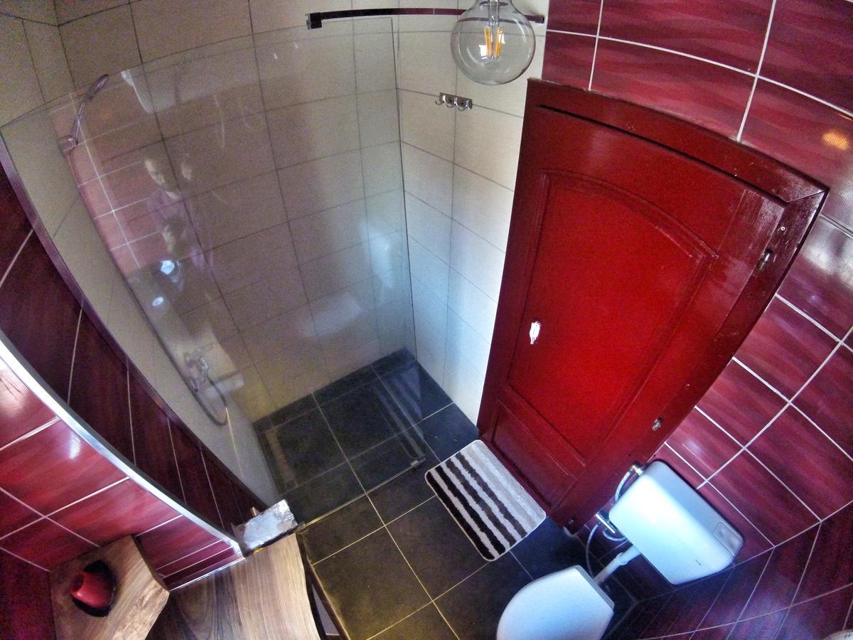 Kulla Dula Guesthouse Gjakova Luaran gambar
