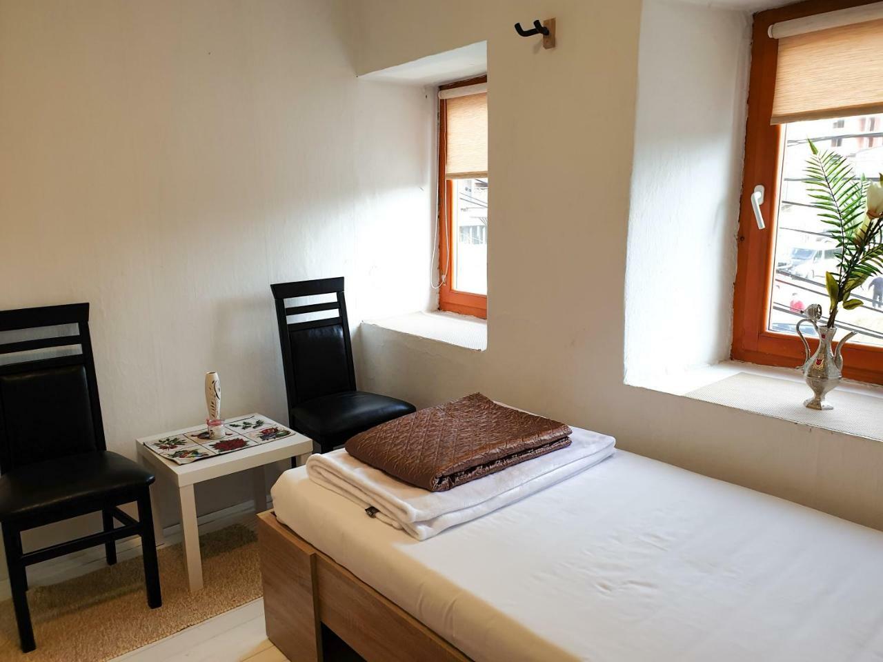 Kulla Dula Guesthouse Gjakova Luaran gambar