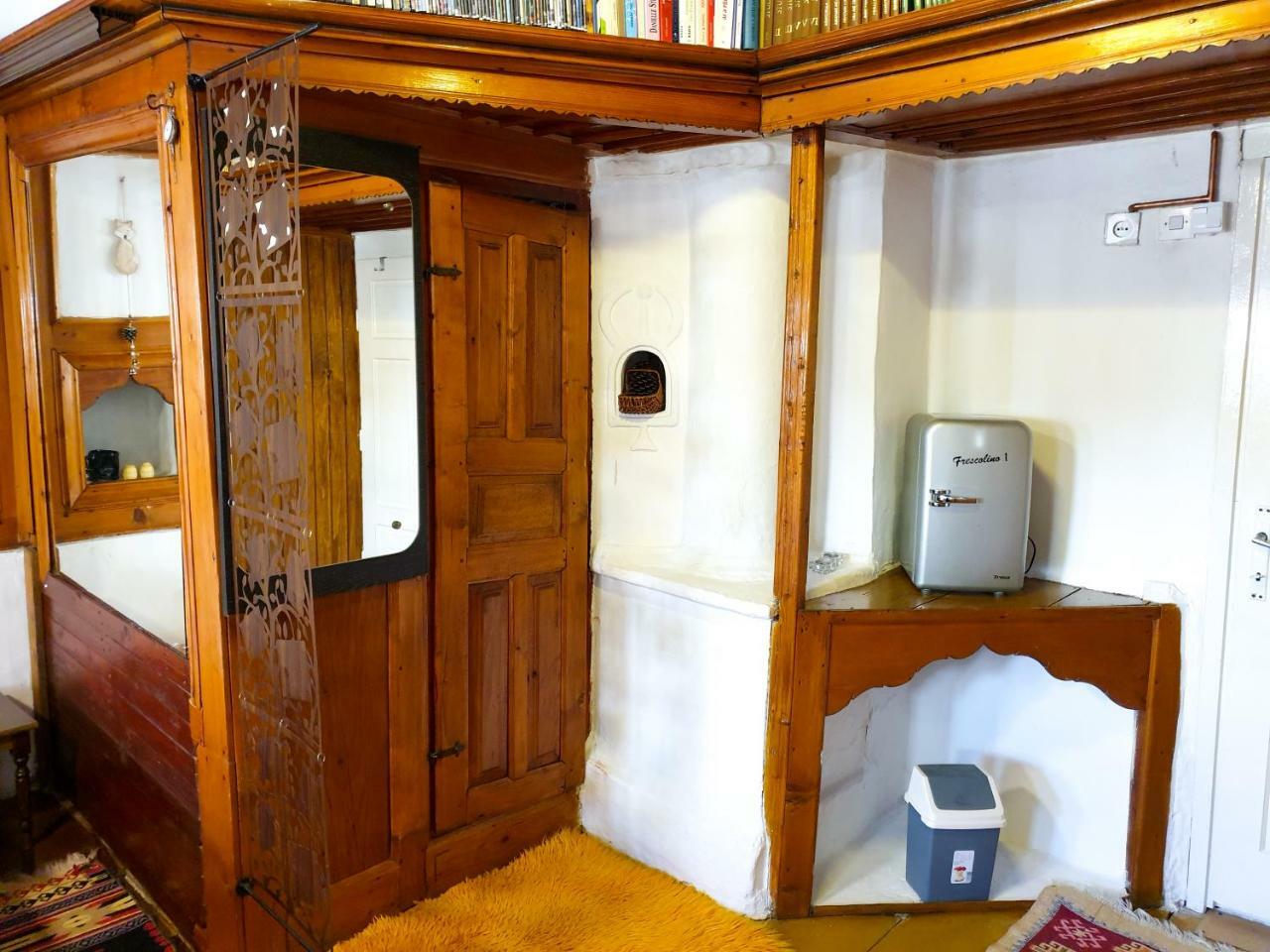 Kulla Dula Guesthouse Gjakova Luaran gambar